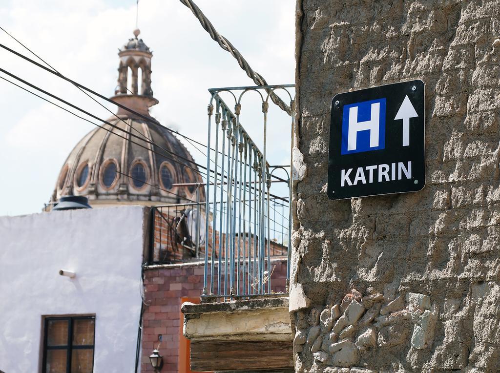 El Catrin Hostel *